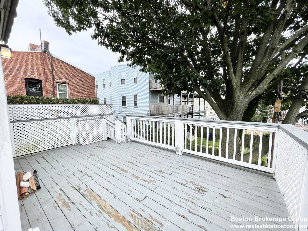 P St - Photo 3 of 17