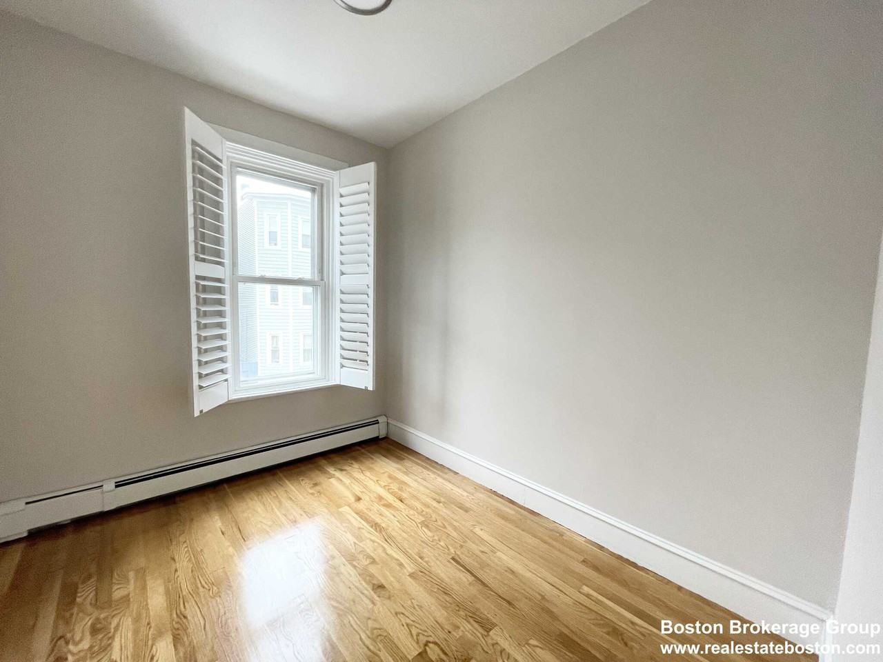 P St - Photo 6 of 17