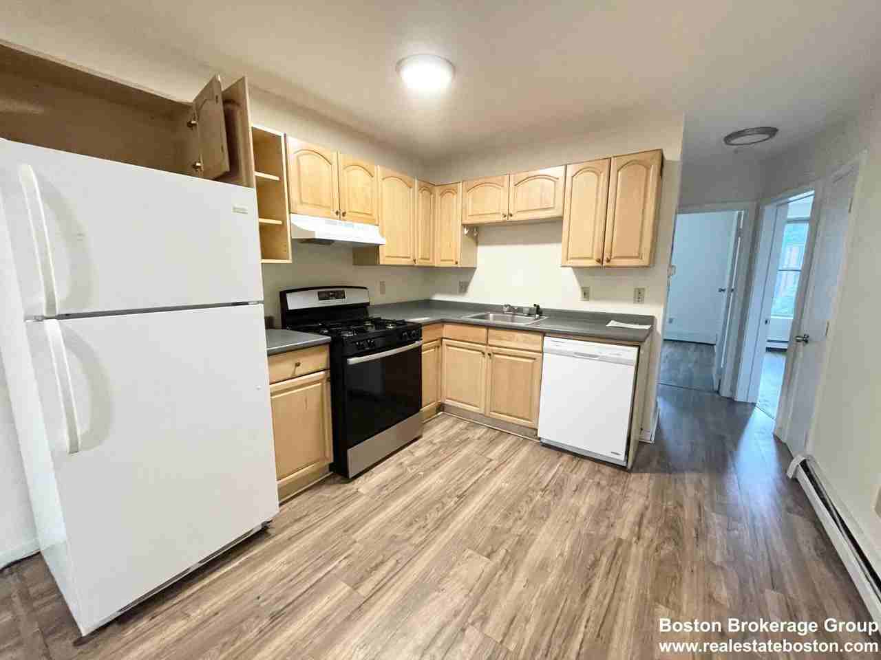 Hammond St - Photo 2 of 11