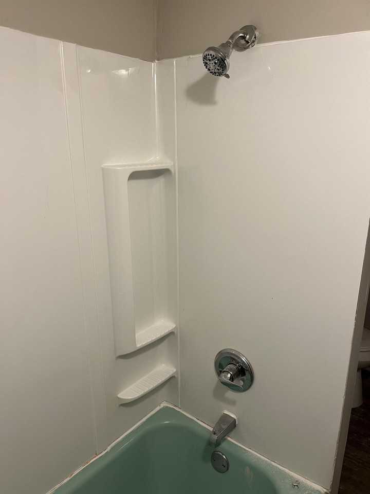 210 E Sixth St #2 - Photo 6 of 10