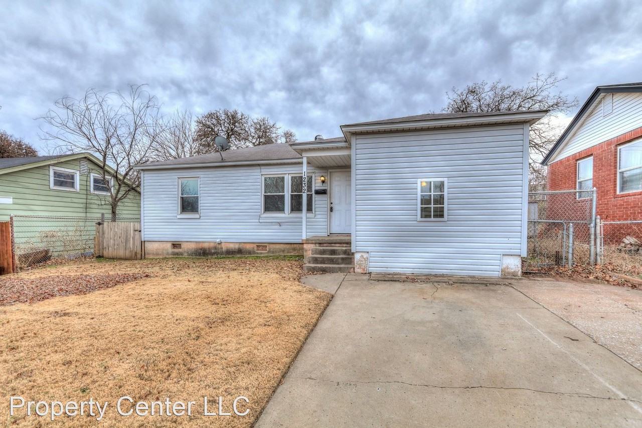 1232 Carter Dr - Photo 2 of 29