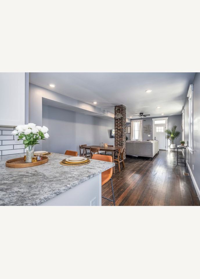 422 Thornton Street - Photo 2 of 16