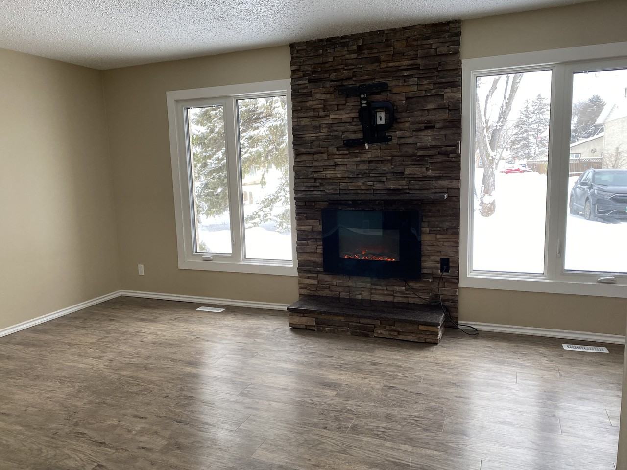 60 Melonlea Cove - Photo 2 of 30