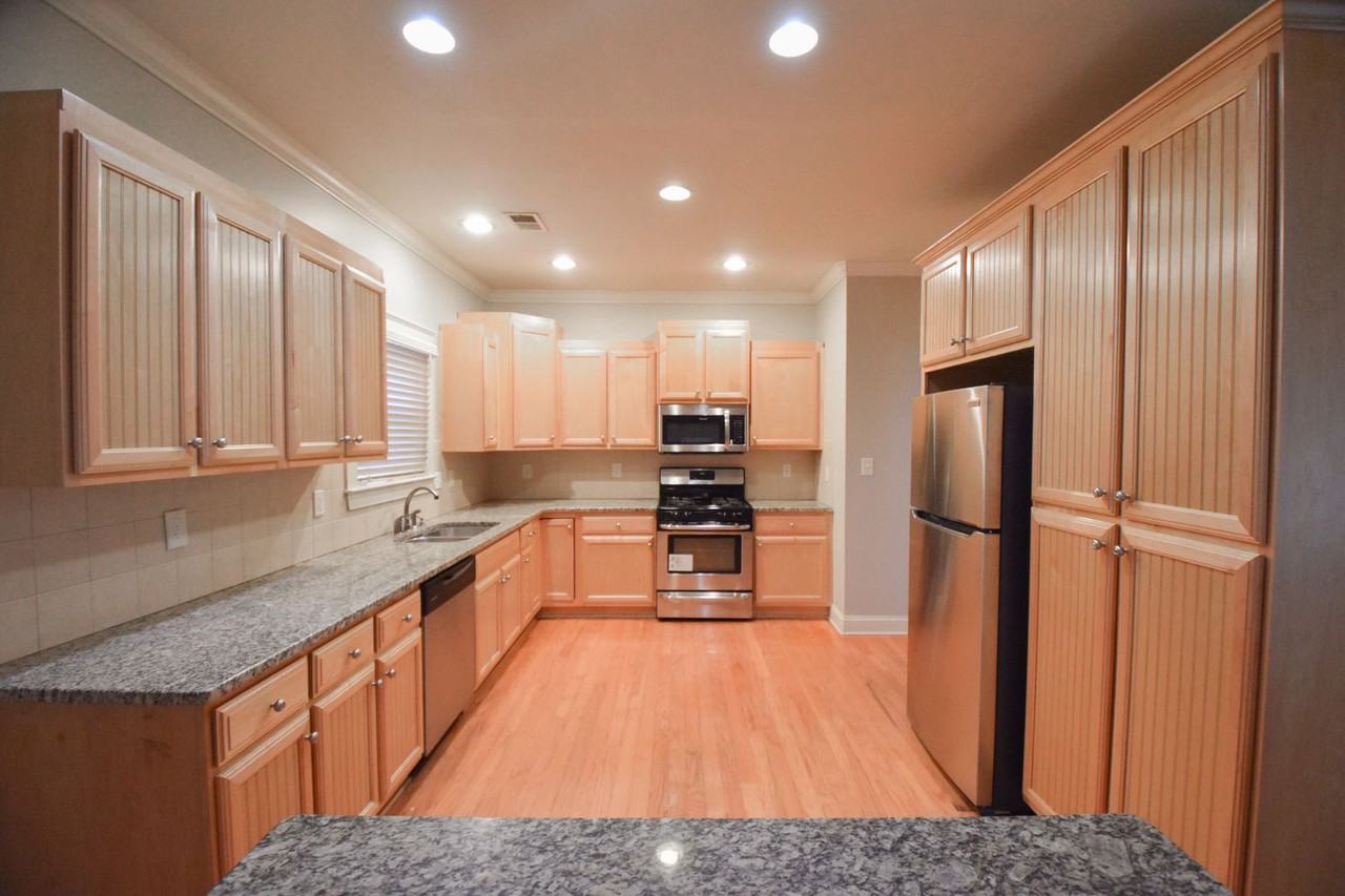 3447 Village Park Ln Sw - Photo 3 of 14