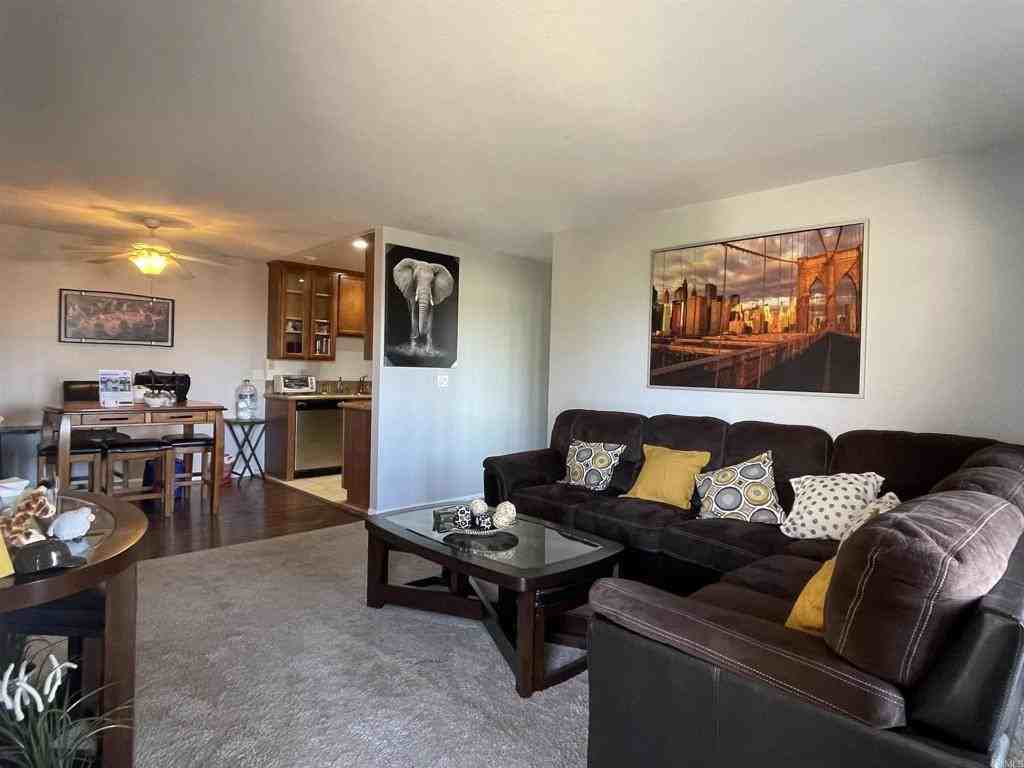 715 715 Paso De Luz 208 - Photo 2 of 18