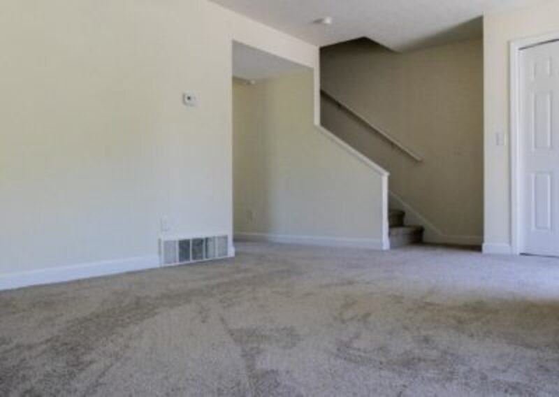 333 Mill Rd - Photo 2 of 10