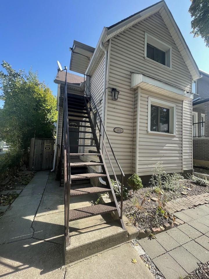 464 Ave Apartments in Downtown Windsor, Windsor, ON N9A 4Z5