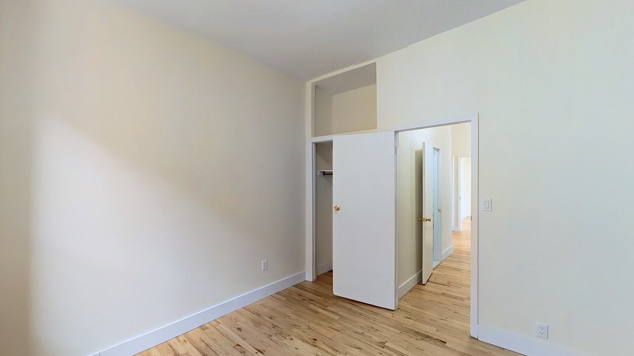 9 Stanton Street - Photo 6 of 12