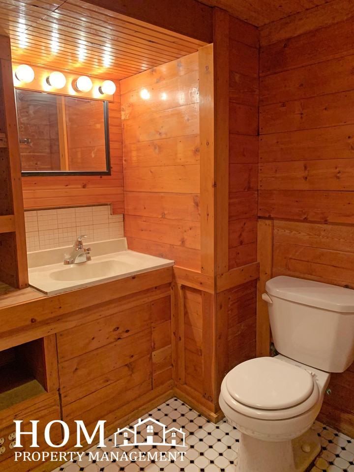 1611 5th Ave #1 - Photo 6 of 7