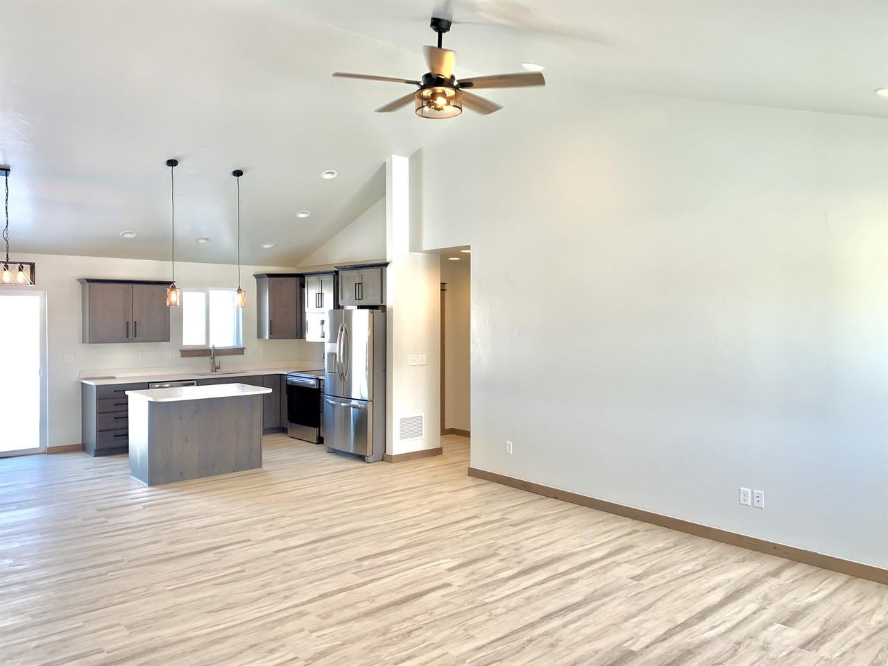 3915 Swan Rd #A - Photo 2 of 22