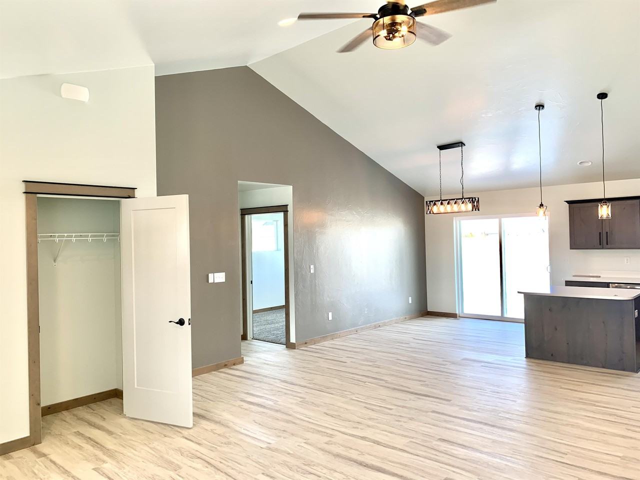 3915 Swan Rd #A - Photo 6 of 22
