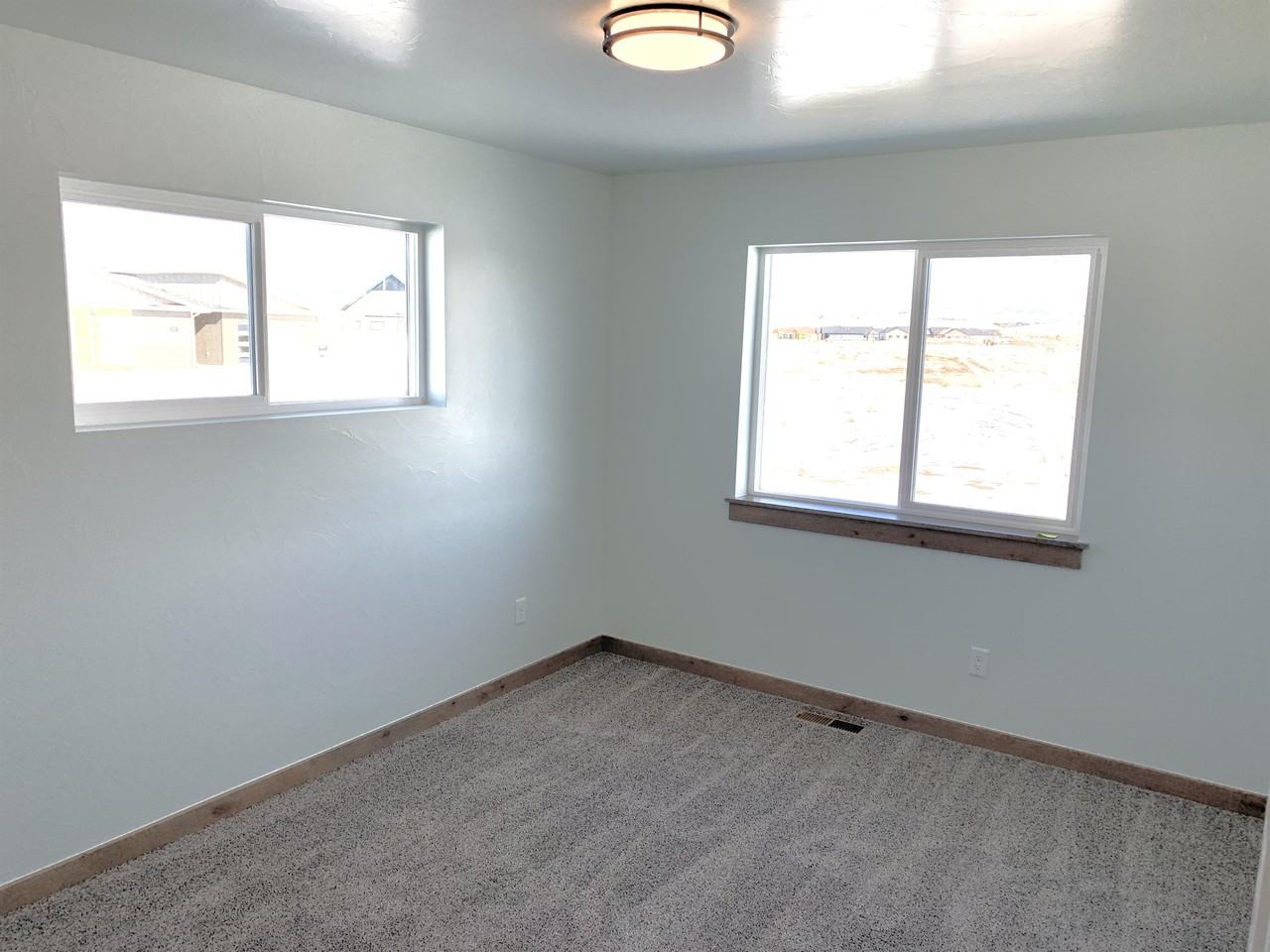3915 Swan Rd #A - Photo 7 of 22