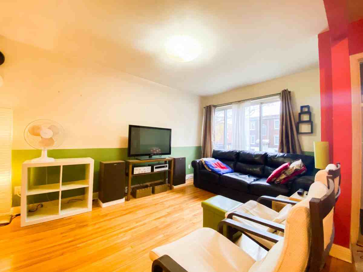 Ville Émard Semi Apartments 1507 Rue De Biencourt, Montréal, QC H4E