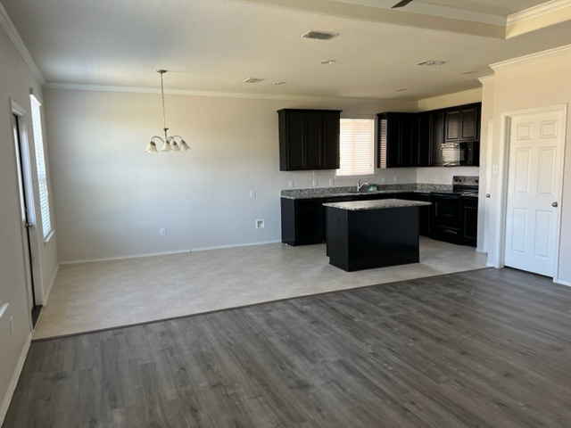 928 Rivers Creek Ln - Photo 2 of 15