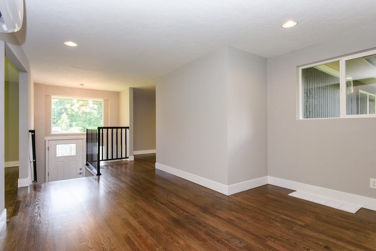 11444 Se 72nd St #1 - Photo 5 of 16