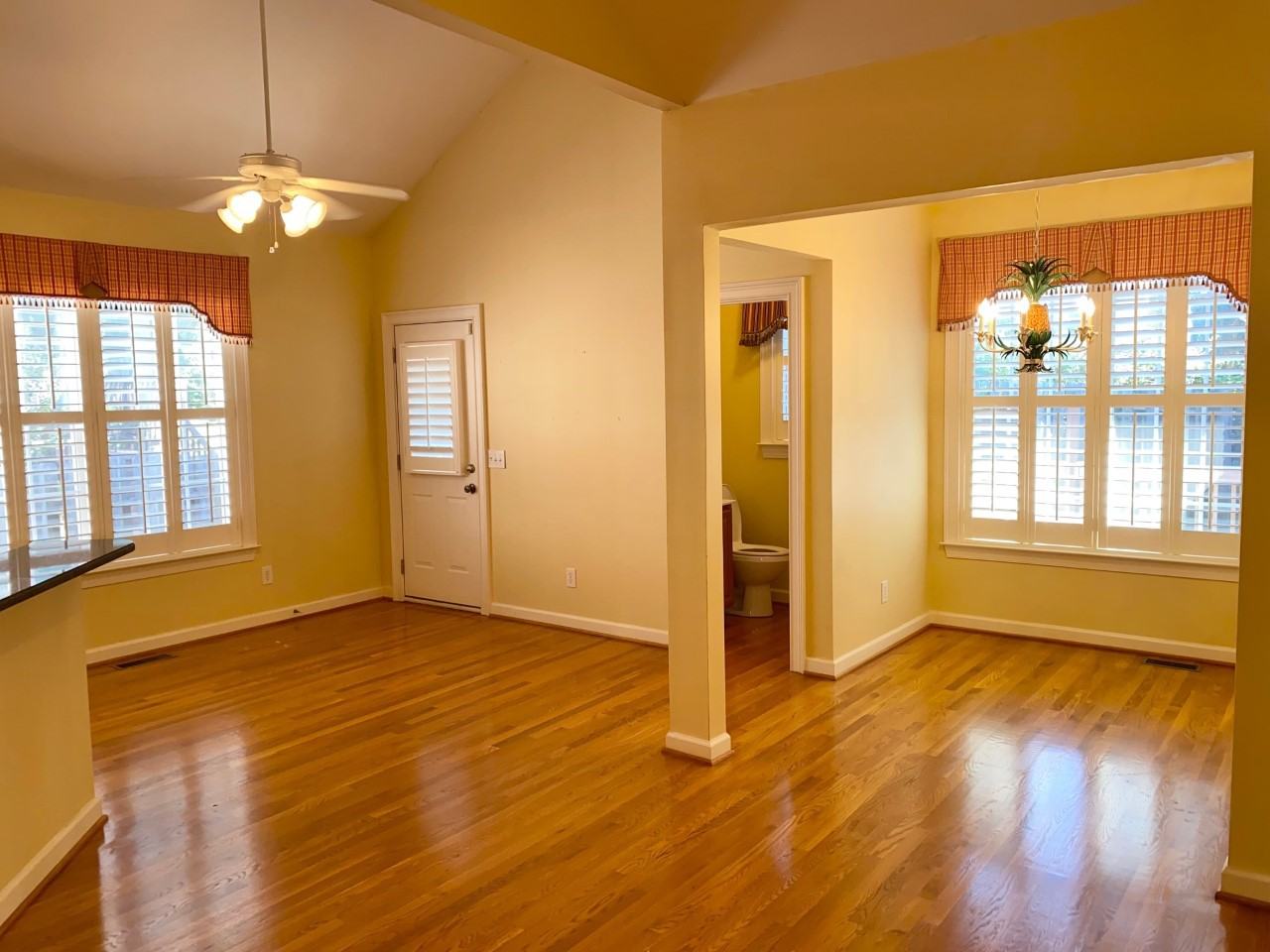 606 Trillium Ct #1 - Photo 5 of 21