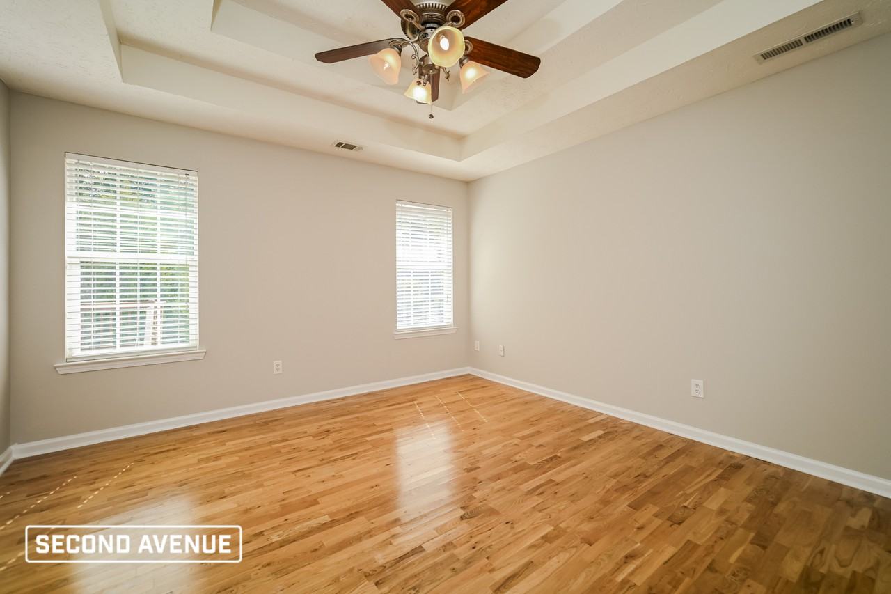 300 Stones Throw Dr - Photo 7 of 16