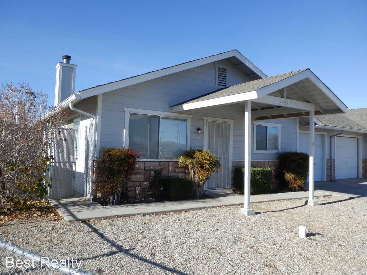22025 Golden Star Blvd - Photo 2 of 21