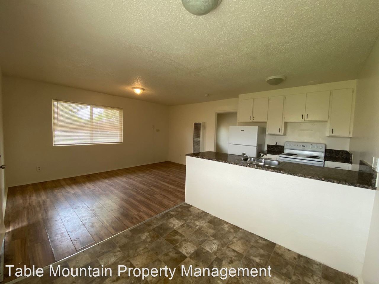 *665 High St - Photo 3 of 5