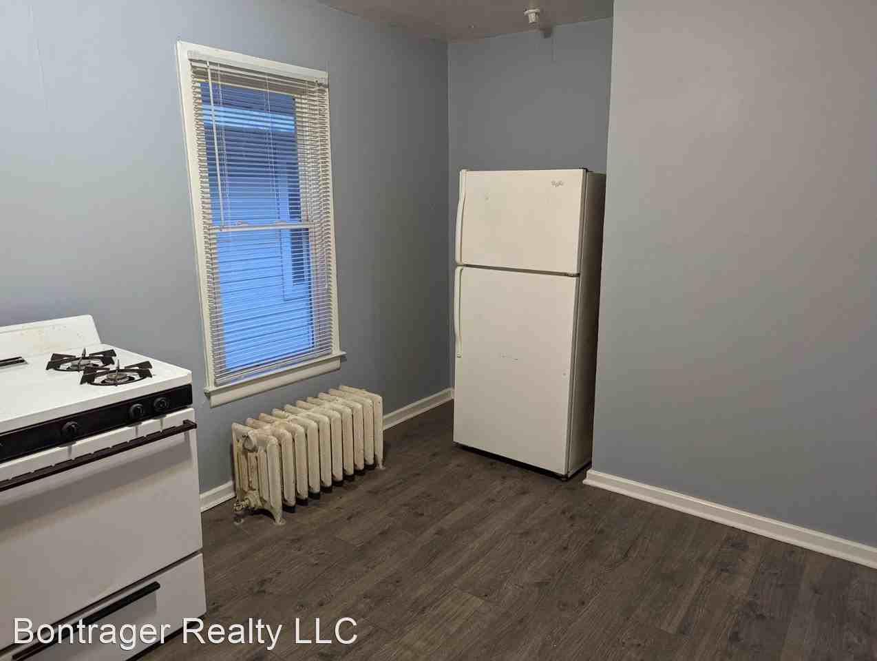 674/676 Strong Avenue - Photo 3 of 9