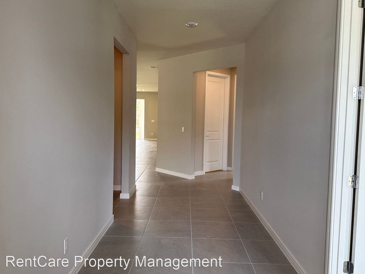 5685 5685 Arborvista Dr. - Photo 2 of 32