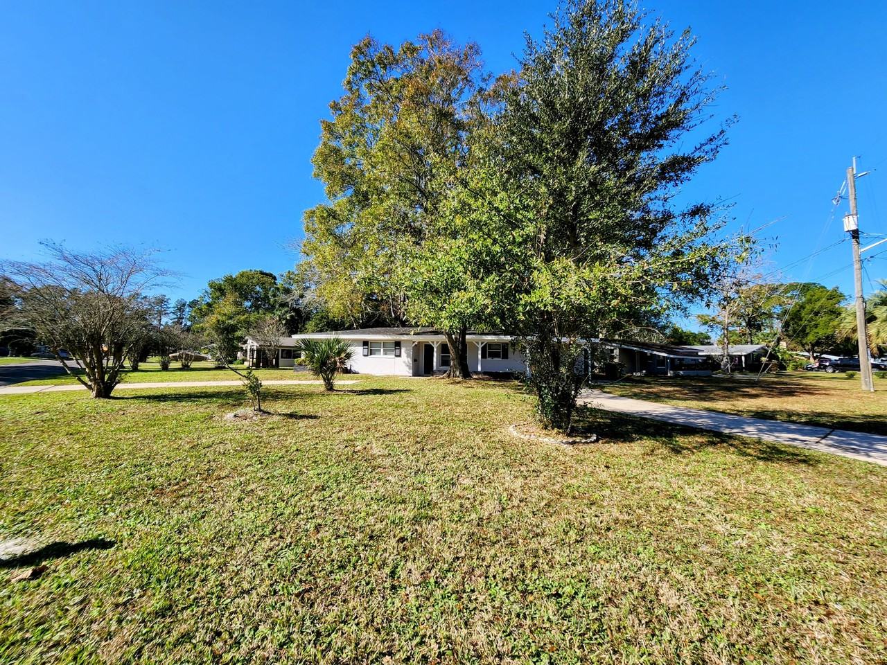 8130 Argentine Dr W - Photo 3 of 29