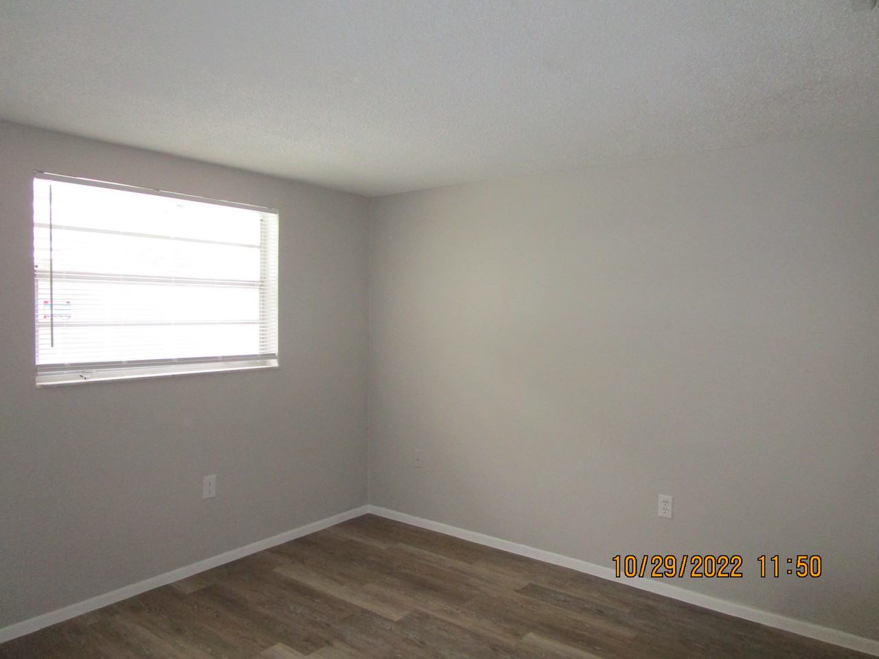 9615 Gray Fox Ln - Photo 7 of 20