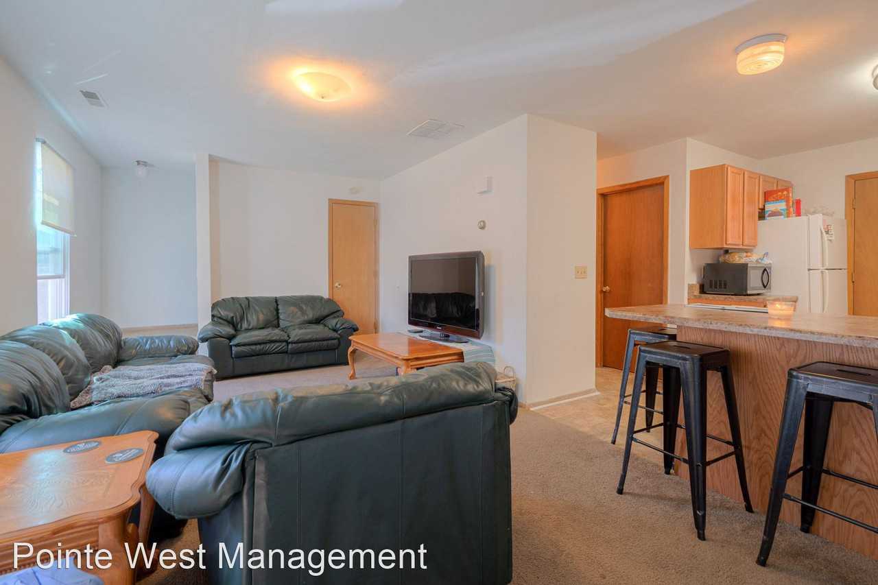 1201, 1203, 1205, 1207 North Main St - Photo 3 of 28