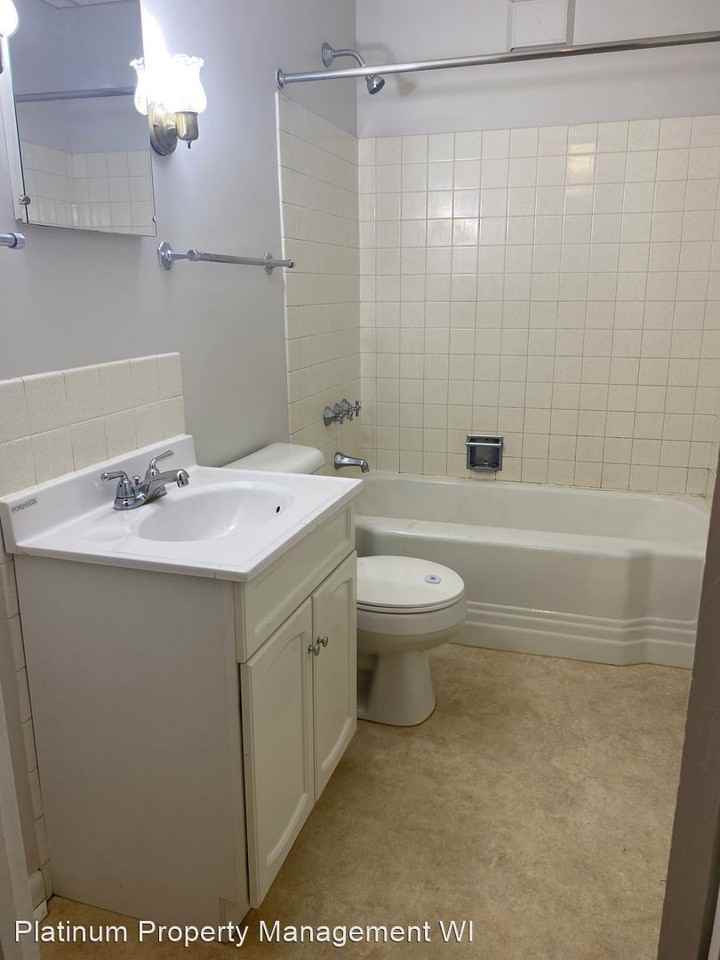 1914 N 5th St - Photo 2 of 7