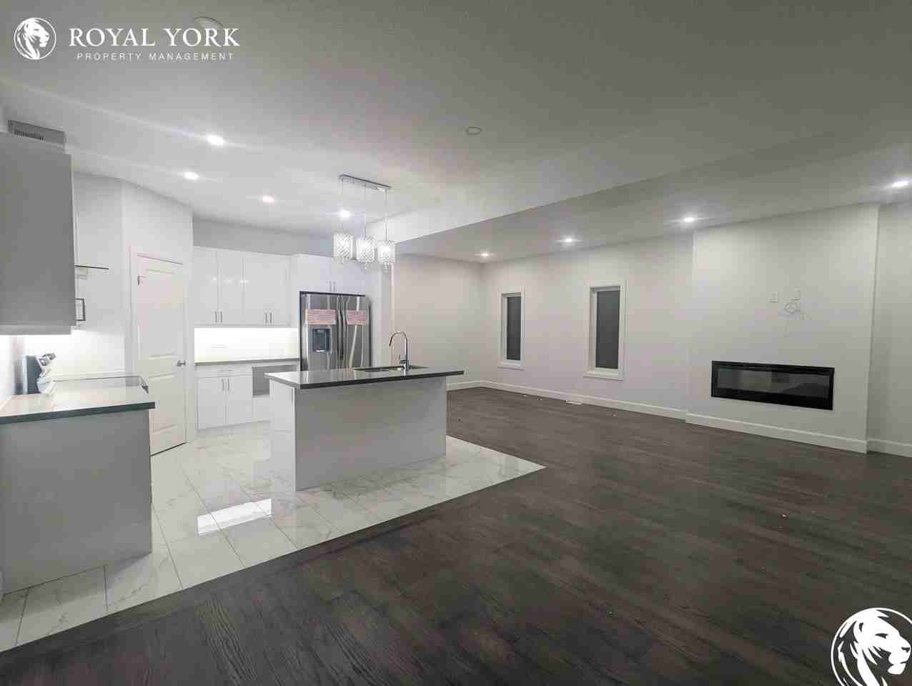 2670 2670 Bobolink Lane #1 - Photo 3 of 37