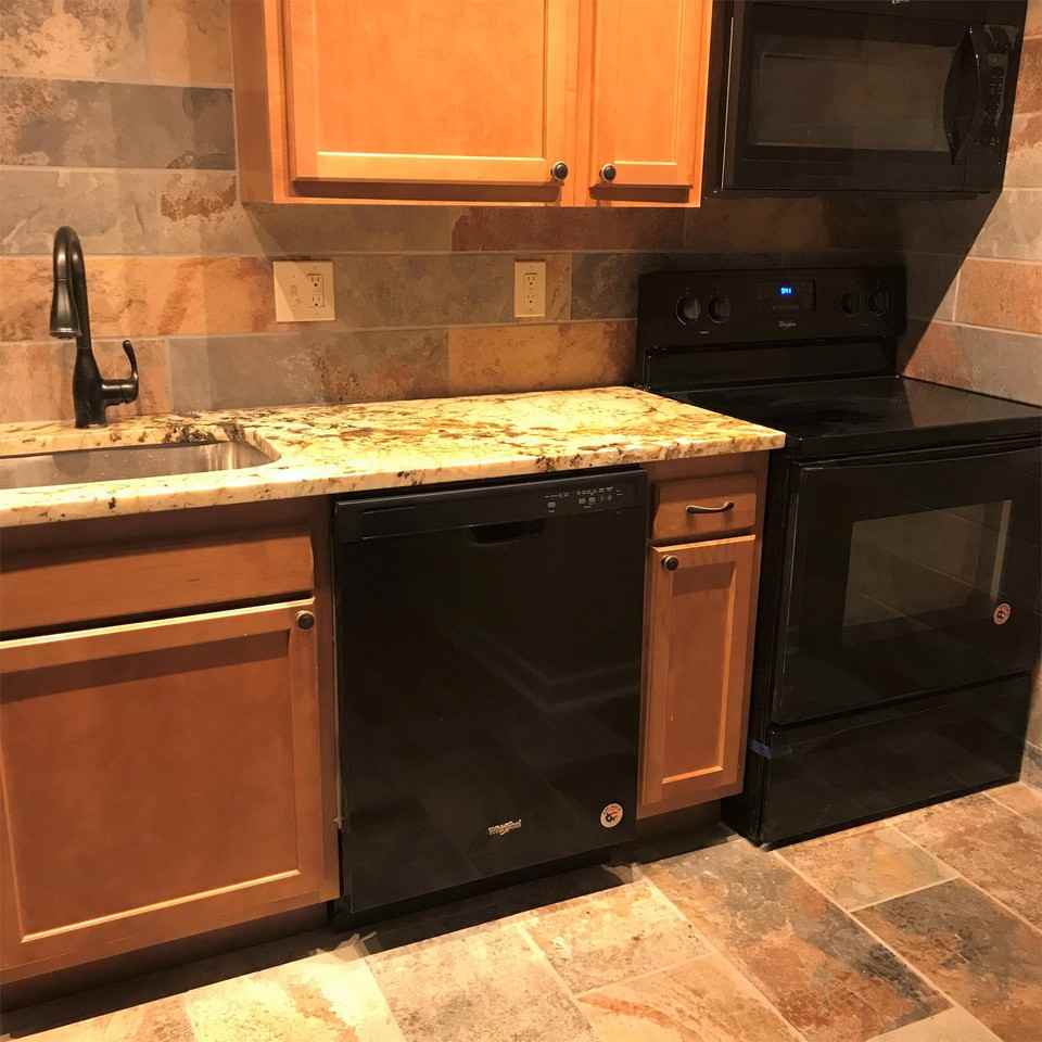 151 Robinson St #27 - Photo 3 of 17