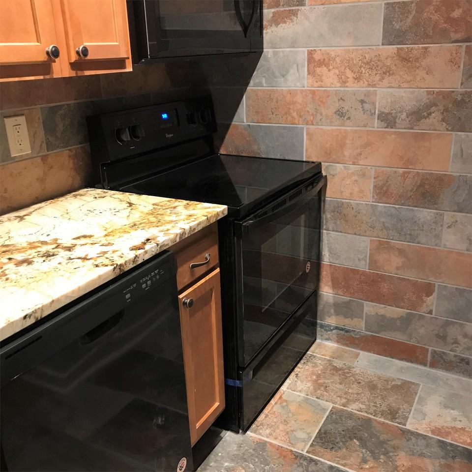 151 Robinson St #27 - Photo 4 of 17