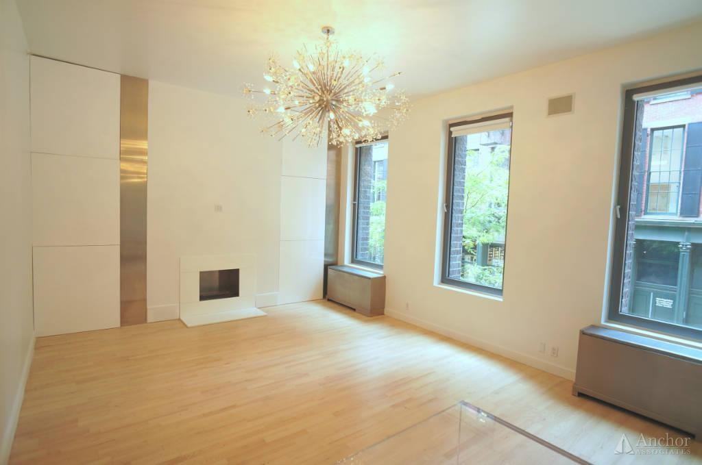 210 Lafayette St #2G