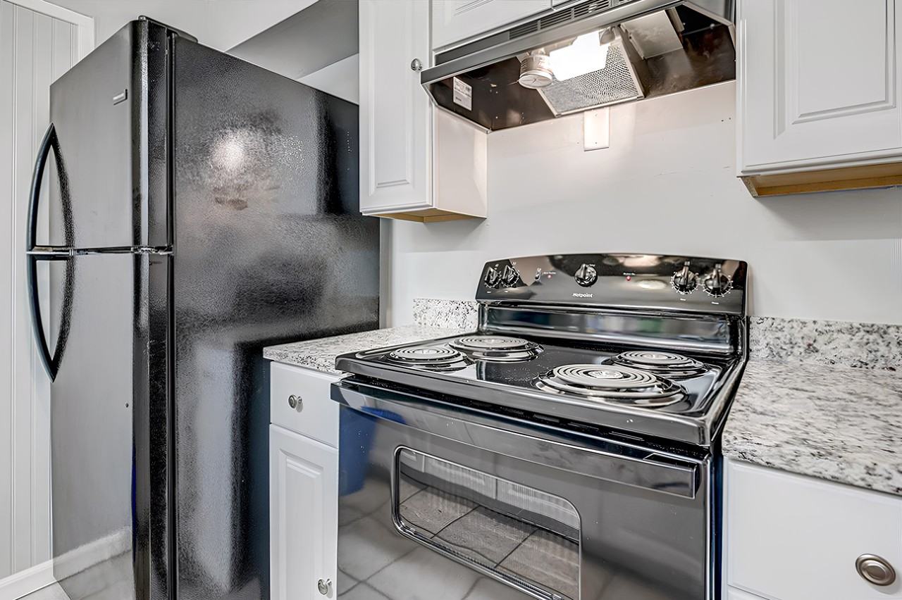 Lincrest Dr S - Photo 2 of 12