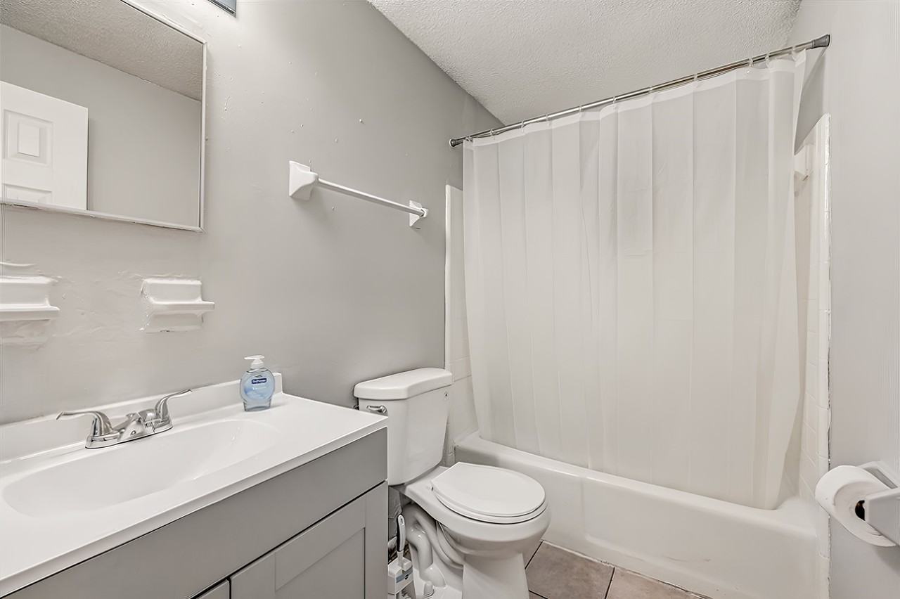 Lincrest Dr S - Photo 5 of 12