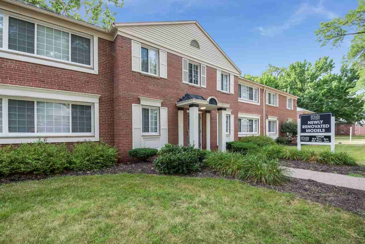 The Flats at Douglas - Photo 6 of 29