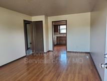 633 W Meadowview Dr #5 - Photo 1 of 1