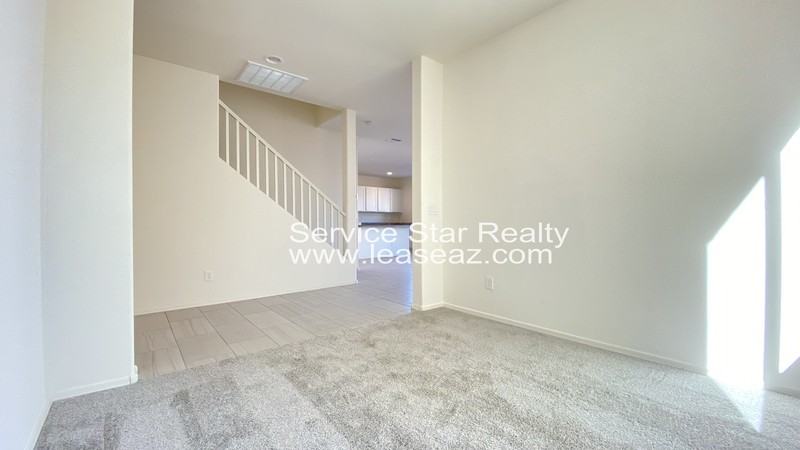 10426 W Cordes Rd - Photo 7 of 32