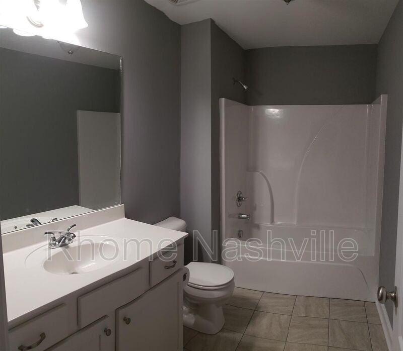 401 Caldwell Dr #4 - Photo 6 of 10