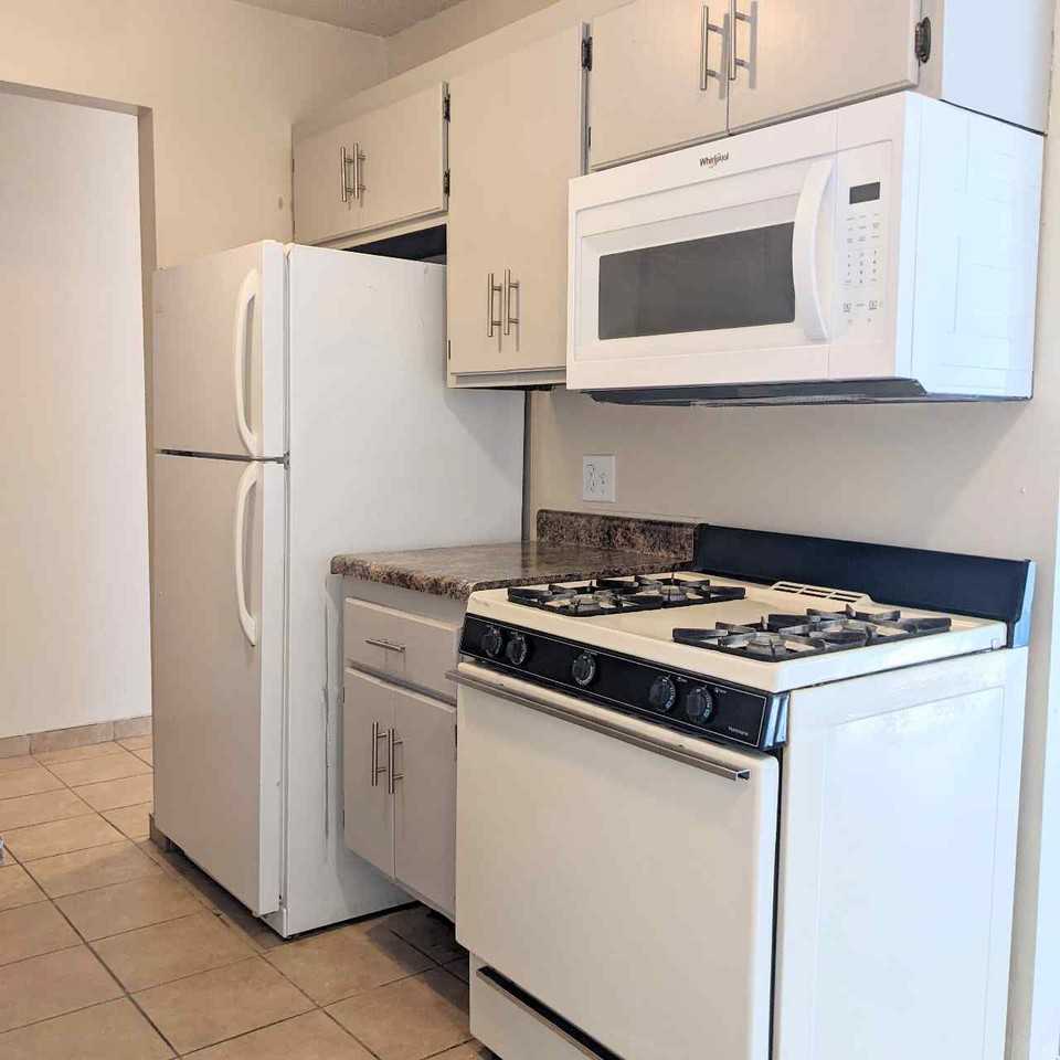 7212 Camden Ave N #7212-121 - Photo 3 of 16