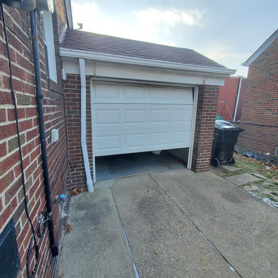 1115 Villaview Rd #1 - Photo 2 of 50
