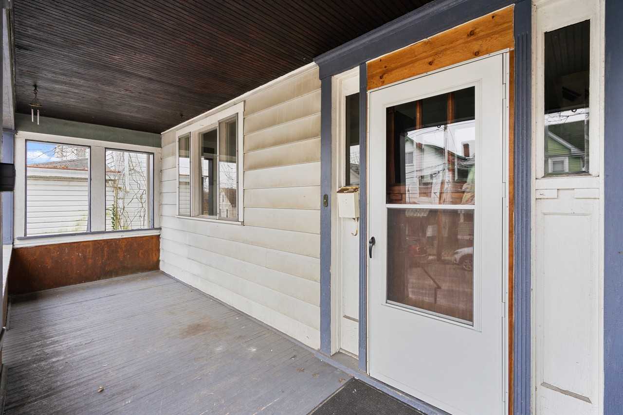 1406 Hamilton St #1 - Photo 2 of 31