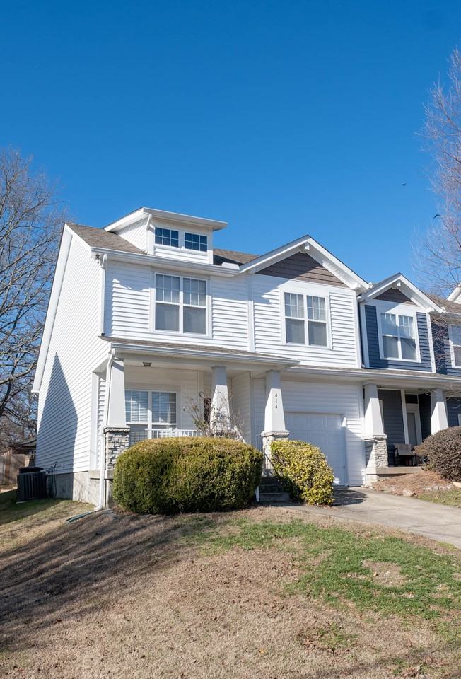 414 Normandy Cir #1 - Photo 4 of 15