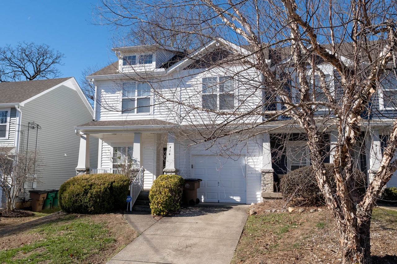 414 Normandy Cir #1 - Photo 5 of 15