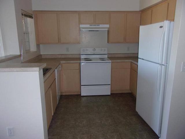 200 W Cooley St - Photo 4 of 11