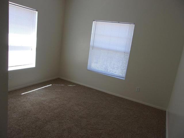 200 W Cooley St - Photo 5 of 11