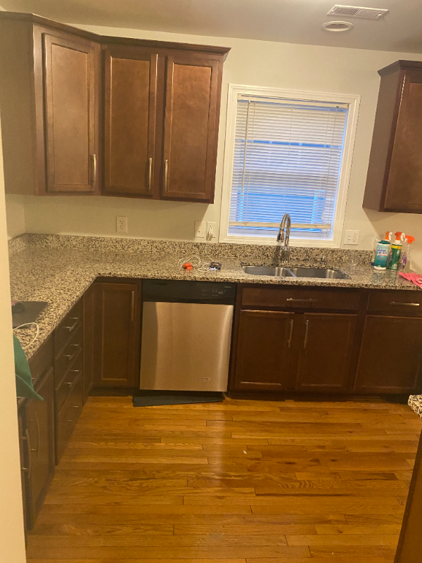 9 Coleman St - Photo 3 of 10