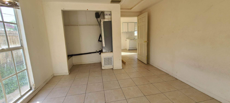 8289 Pelican Rd - Photo 4 of 14