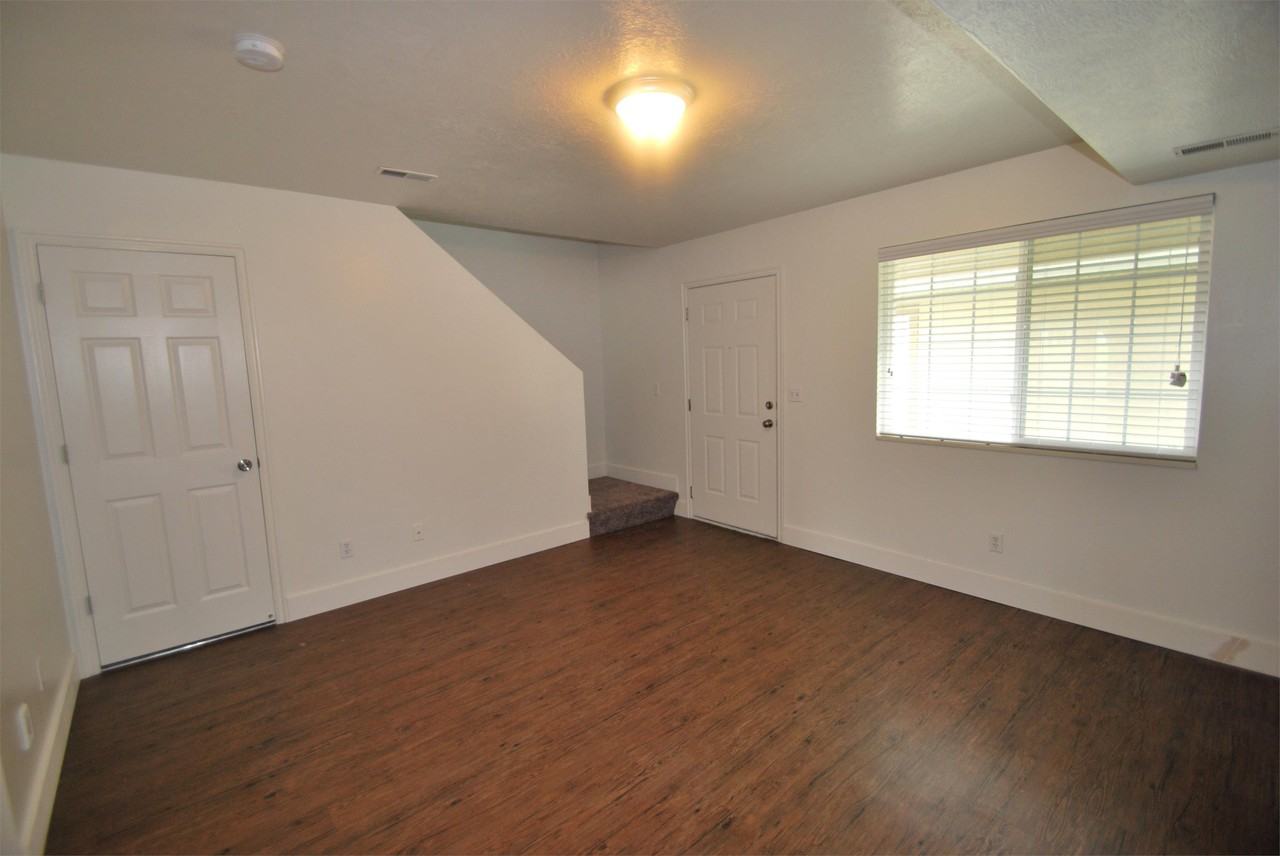 157 W 1310 S #1 - Photo 6 of 10