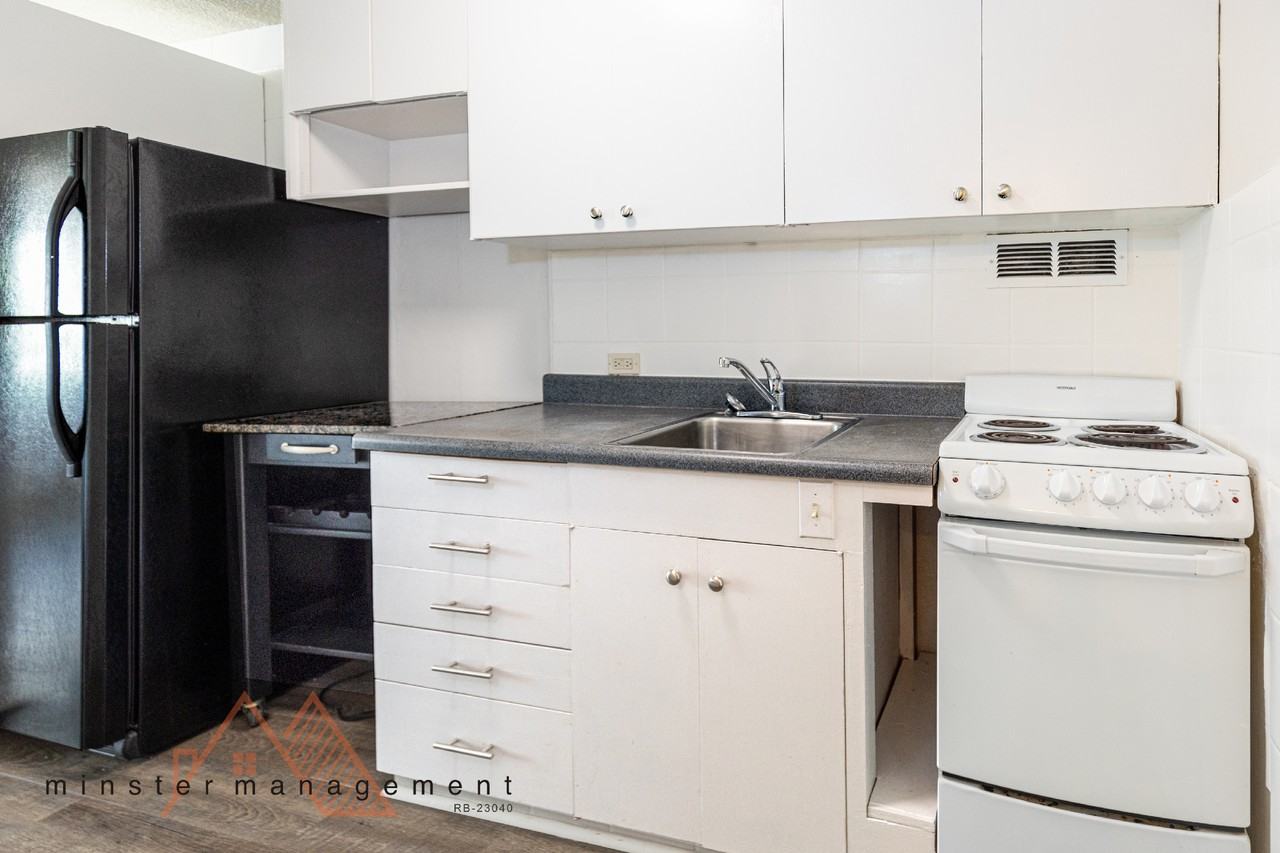 1720 Ala Moana Blvd Apt 808a #808A - Photo 2 of 18